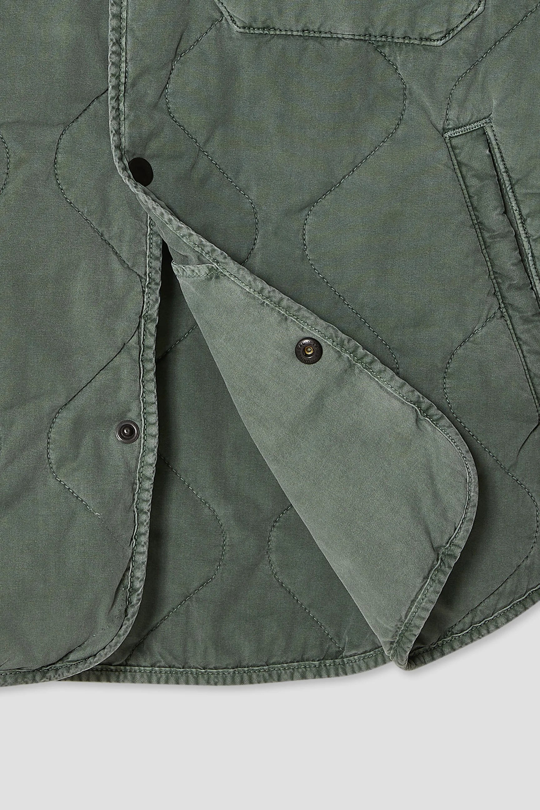 Save Khaki United Flight Quilted Shirt Jacket - Surplus
