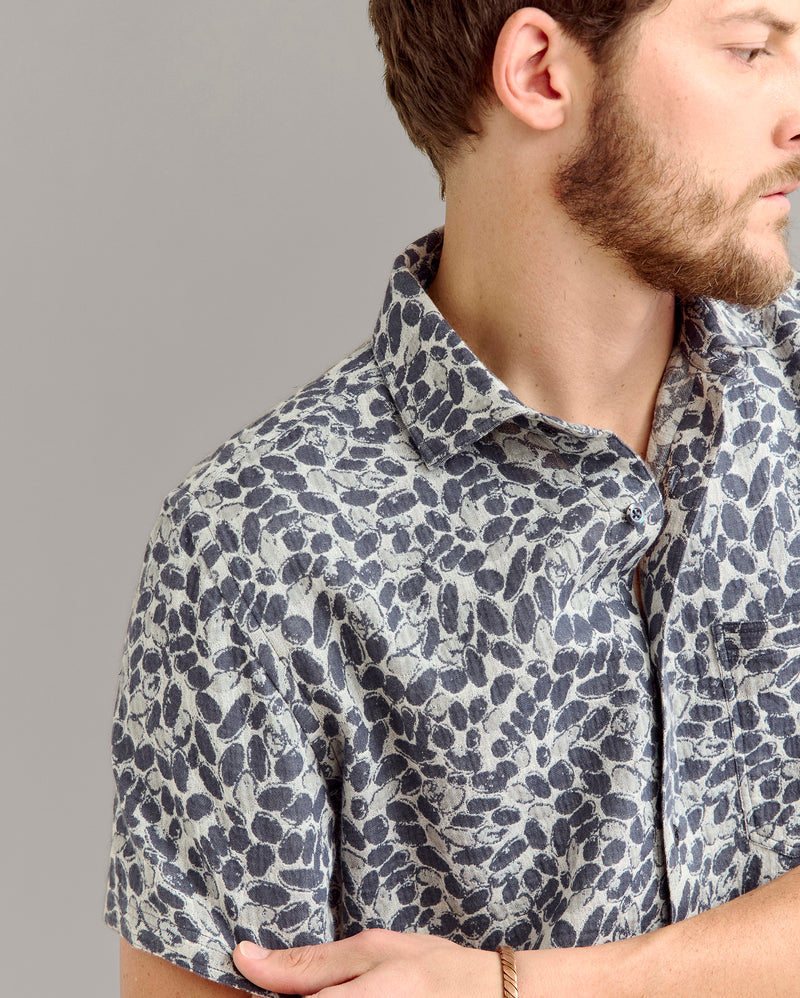 Billy Reid Short Sleeve Pebble Jacquard Treme Shirt - Charcoal/Multi