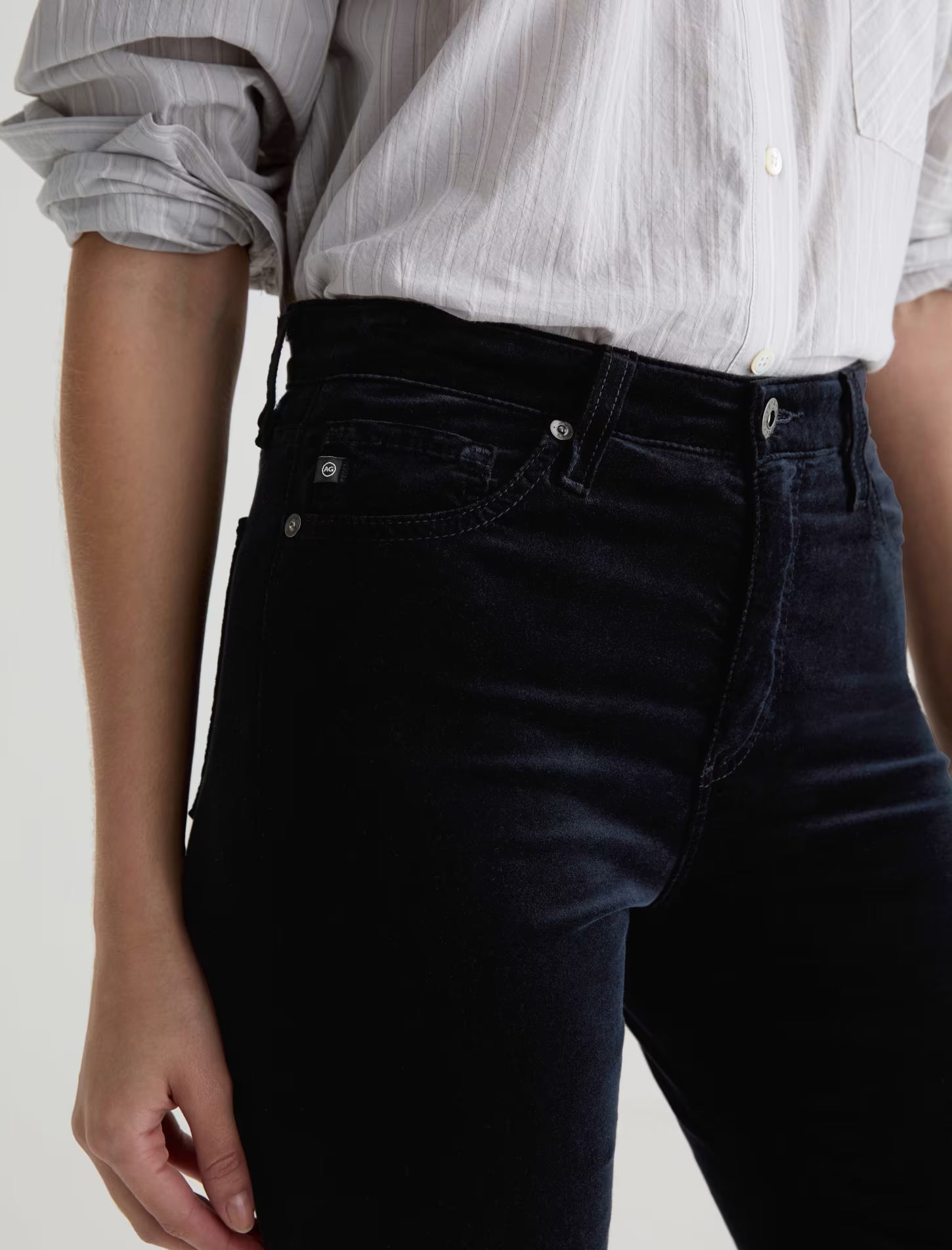 AG Mari Velvet Mid-Rise Slim Straight - Super Black