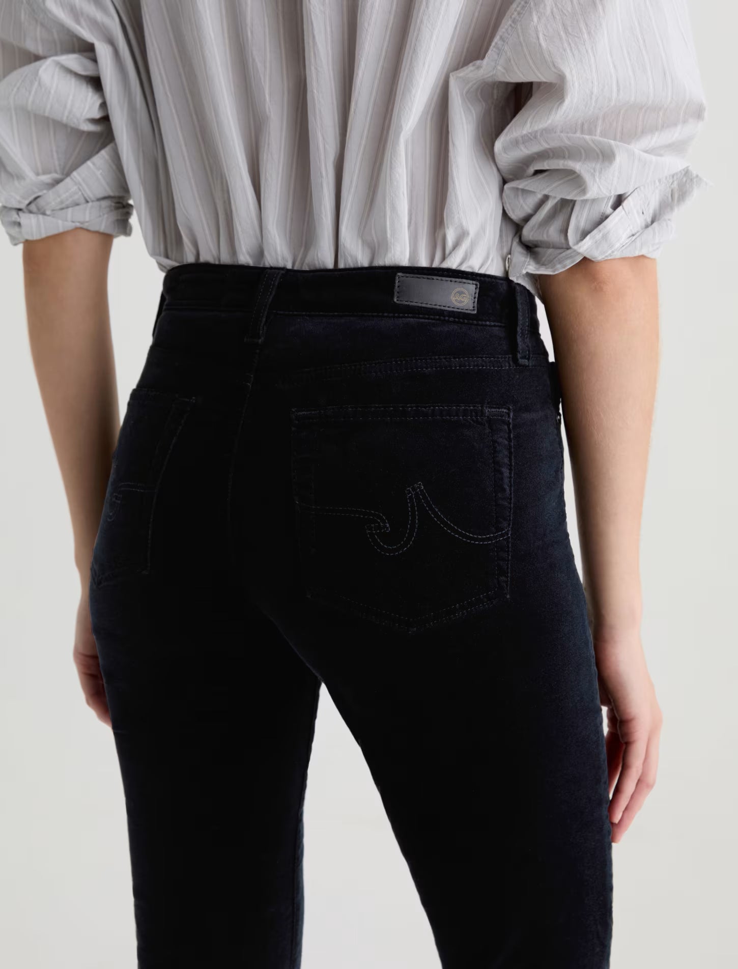 AG Mari Velvet Mid-Rise Slim Straight - Super Black