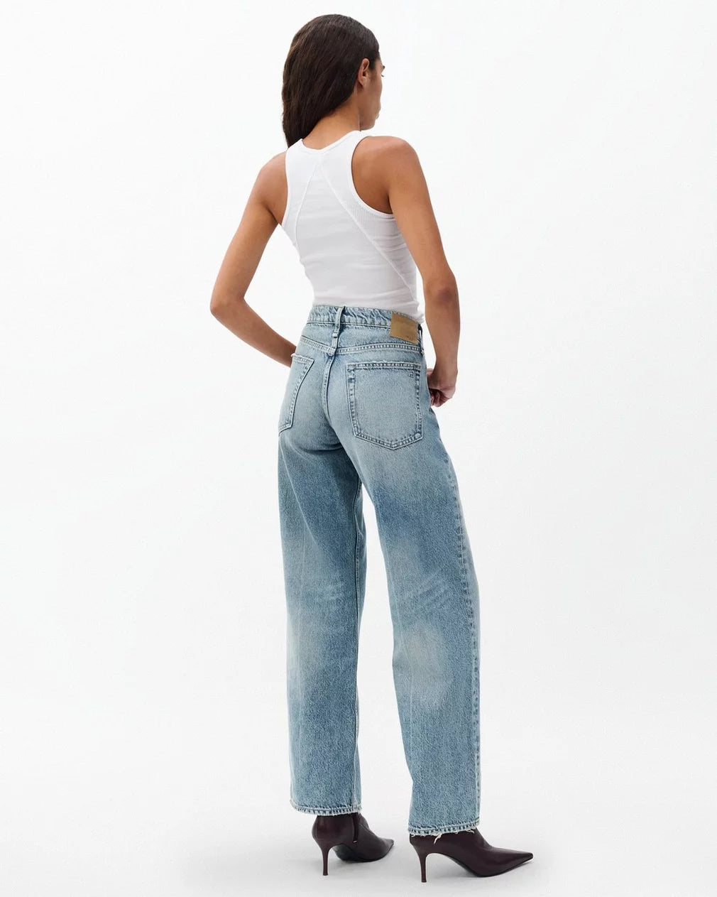 Rag & Bone Saige Low-Rise Relaxed Straight