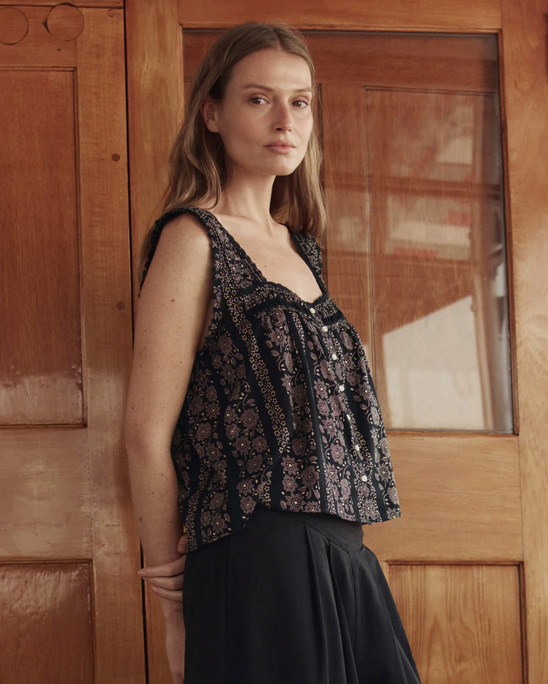The Great Victorian Pleat Tank - Black and Cream Token Floral