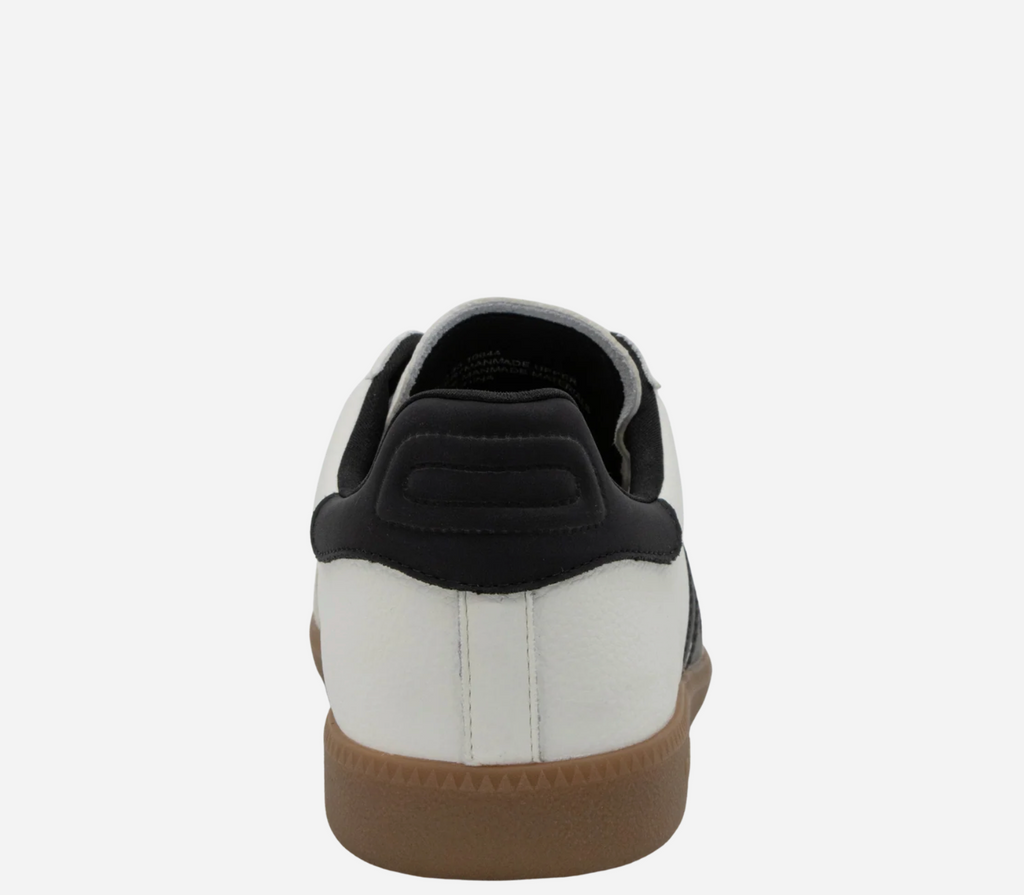 Back 70 Cloud 600 Sneakers in White Black