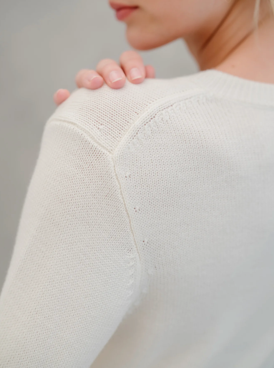 B. Draddy The Kelly Wool Sweater - Sea Salt