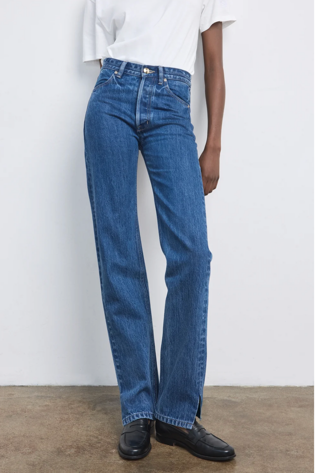 Ruadh The Agnes Straight Leg Jean in Sloan Dark Wash