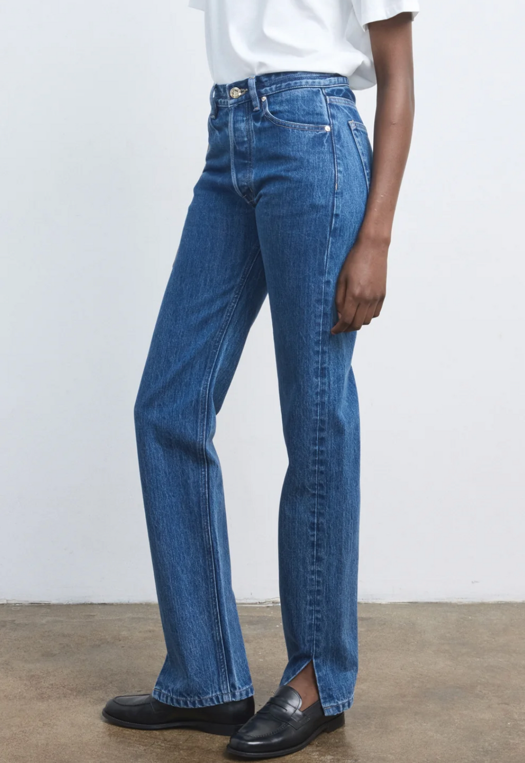 Ruadh The Agnes Straight Leg Jean in Sloan Dark Wash