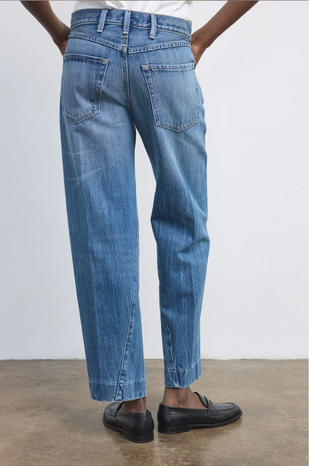 Ruadh The Bijou Jean in Dubois Wash