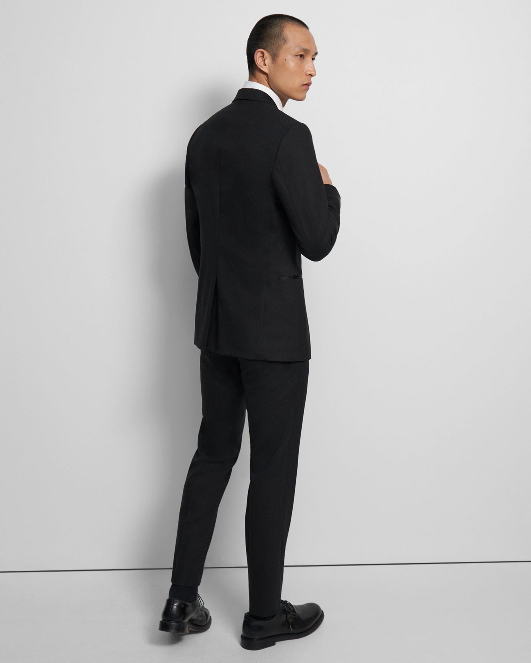 Theory Chambers Tuxedo Blazer in Stretch Wool - Black