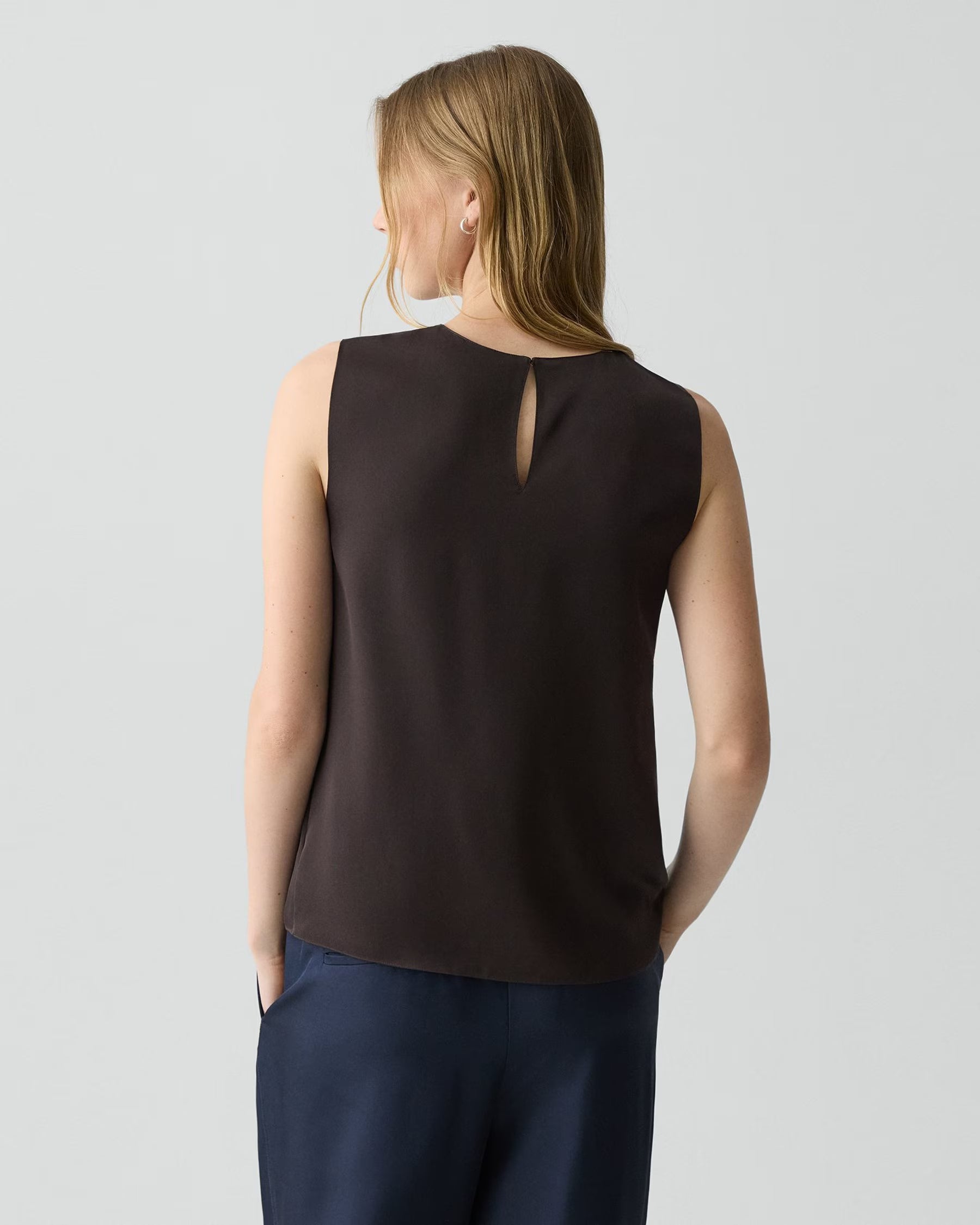 Theory Shell Top in Silk Georgette - Cacao