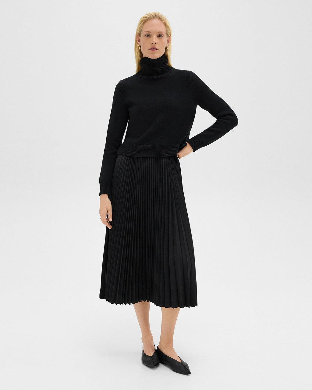 Theory Pleated Combo Dress in Stretch Wool-Blend - Black