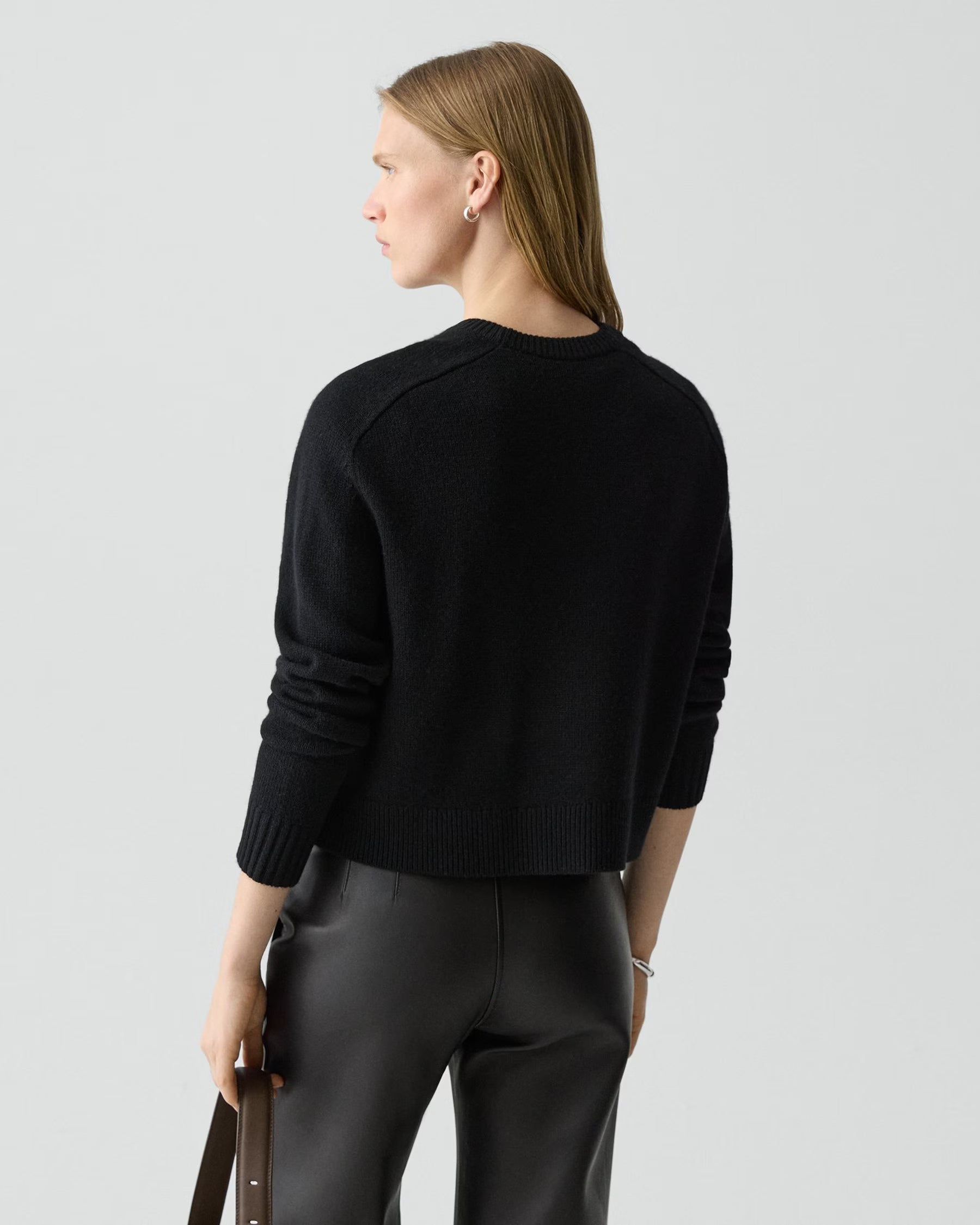 Theory Cashmere Cropped Sweater - Black