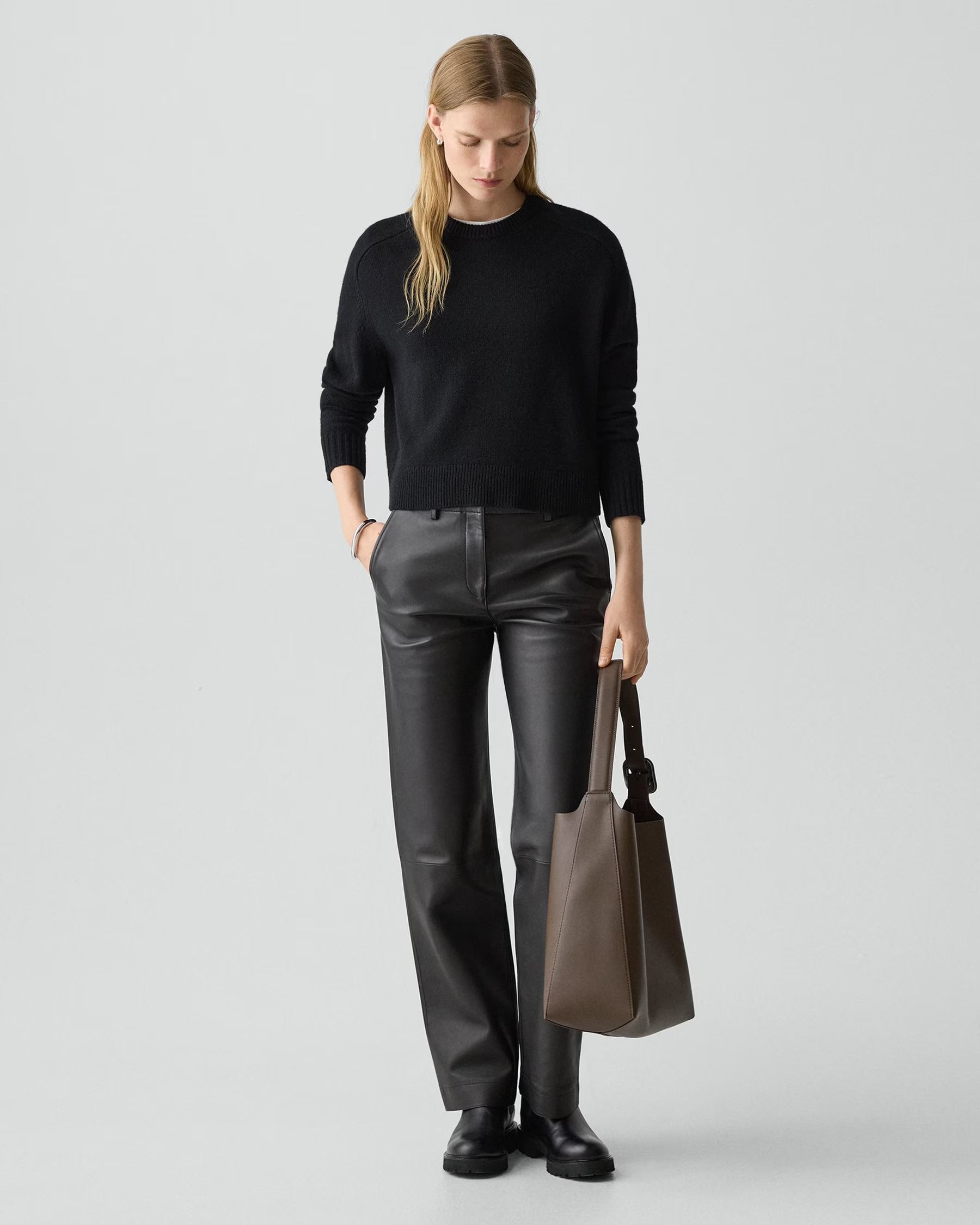 Theory Cashmere Cropped Sweater - Black