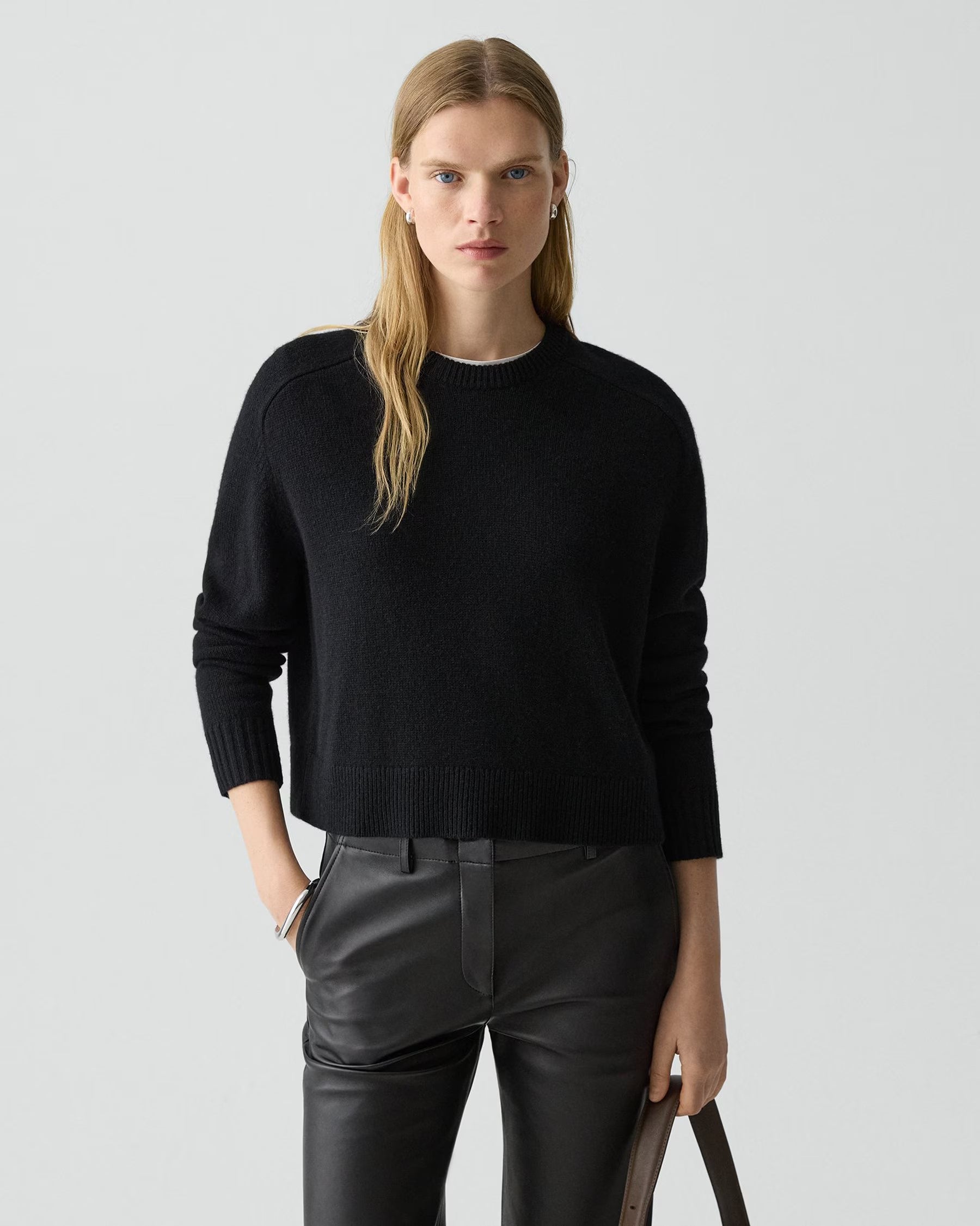 Theory Cashmere Cropped Sweater - Black