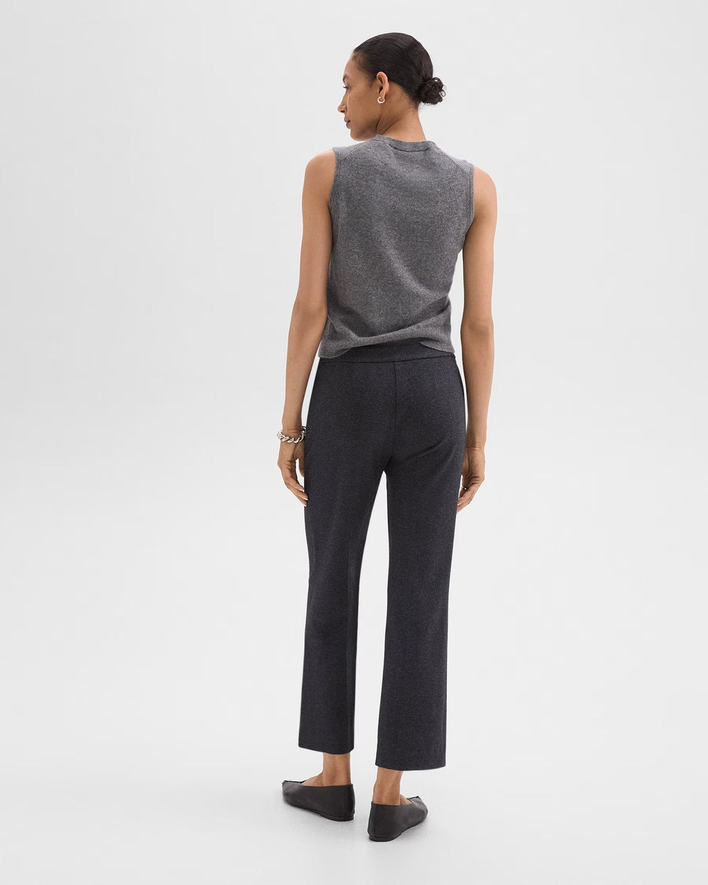 Theory Kick Pant in Herringbone Knit- Charcoal Melange