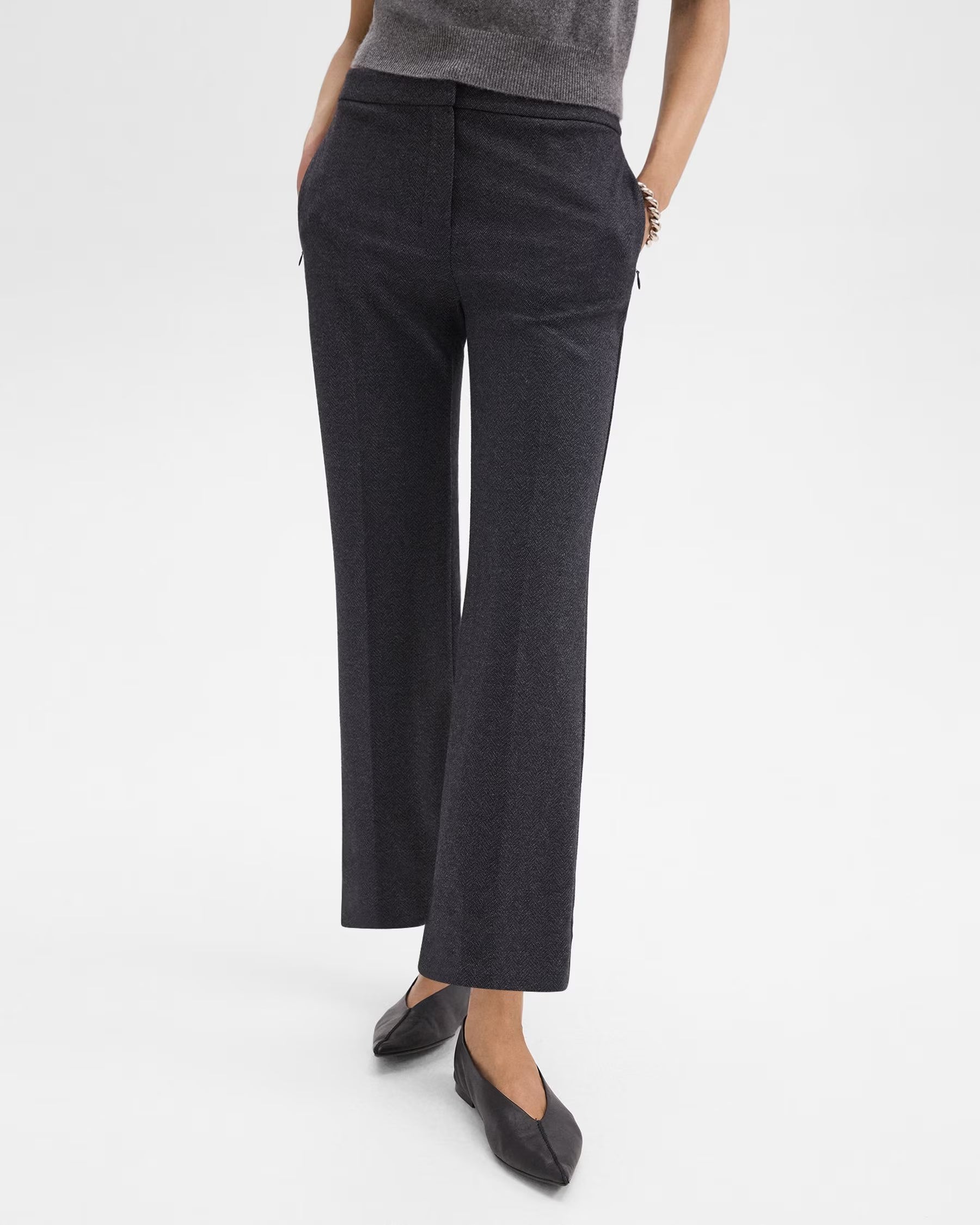 Theory Kick Pant in Herringbone Knit- Charcoal Melange