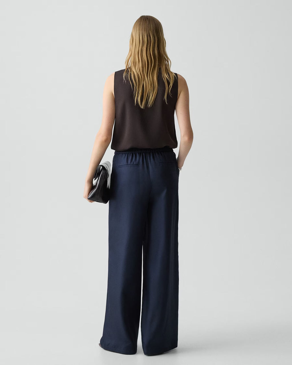 Theory Pull-On Track Pant in Mod Silk Twill- Nocturne Navy