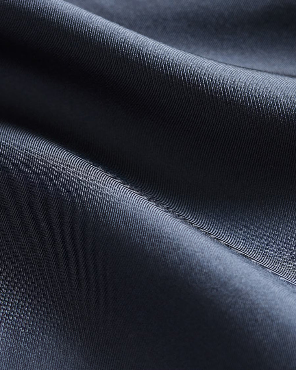 Theory Pull-On Track Pant in Mod Silk Twill- Nocturne Navy