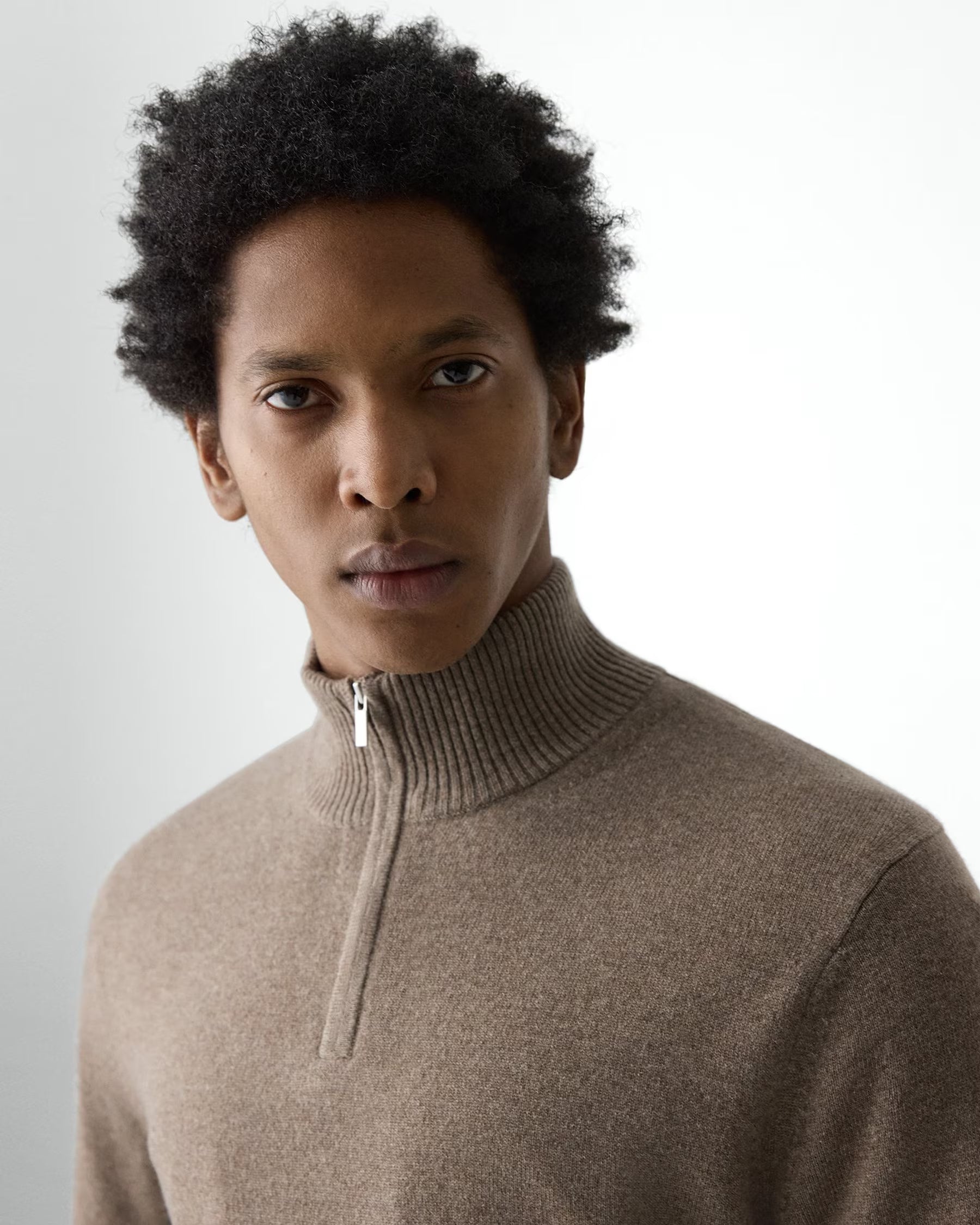 Theory Hilles Quarter-Zip Sweater in Cashmere - Dark Feather Melange