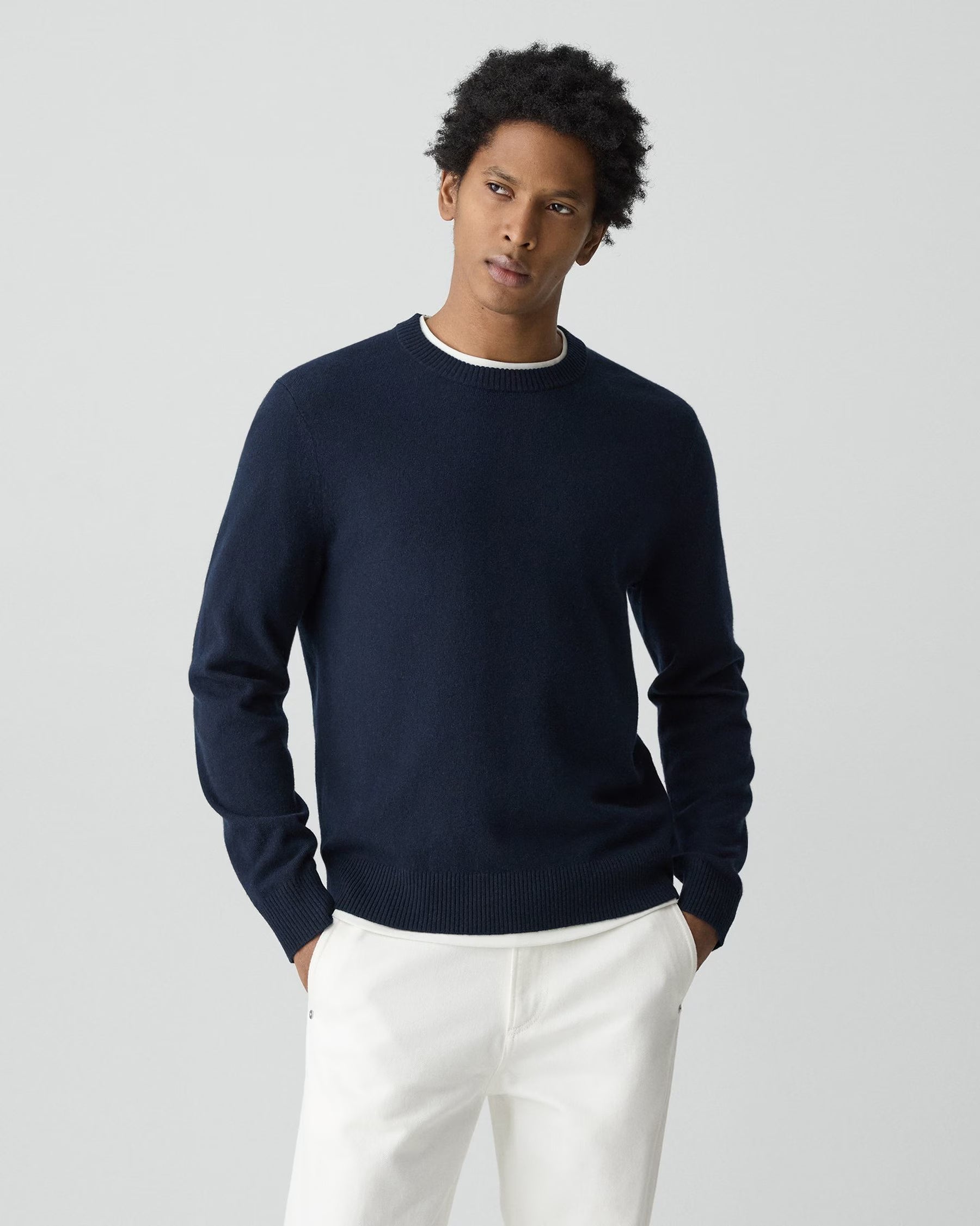 Theory Hilles Crewneck Sweater in Cashmere - Baltic