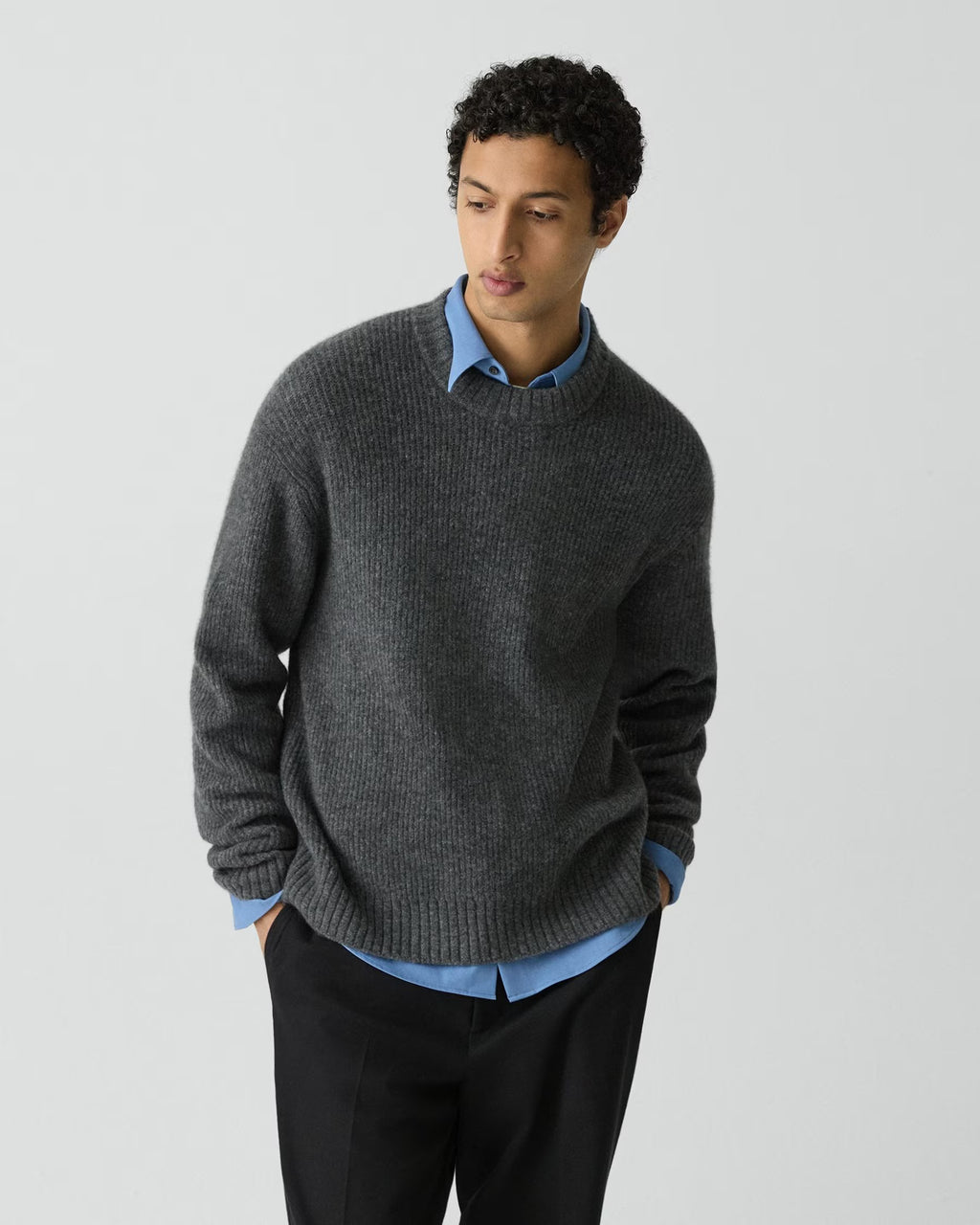 Theory Astor Wool Relaxed Crewneck Sweater - Charcoal