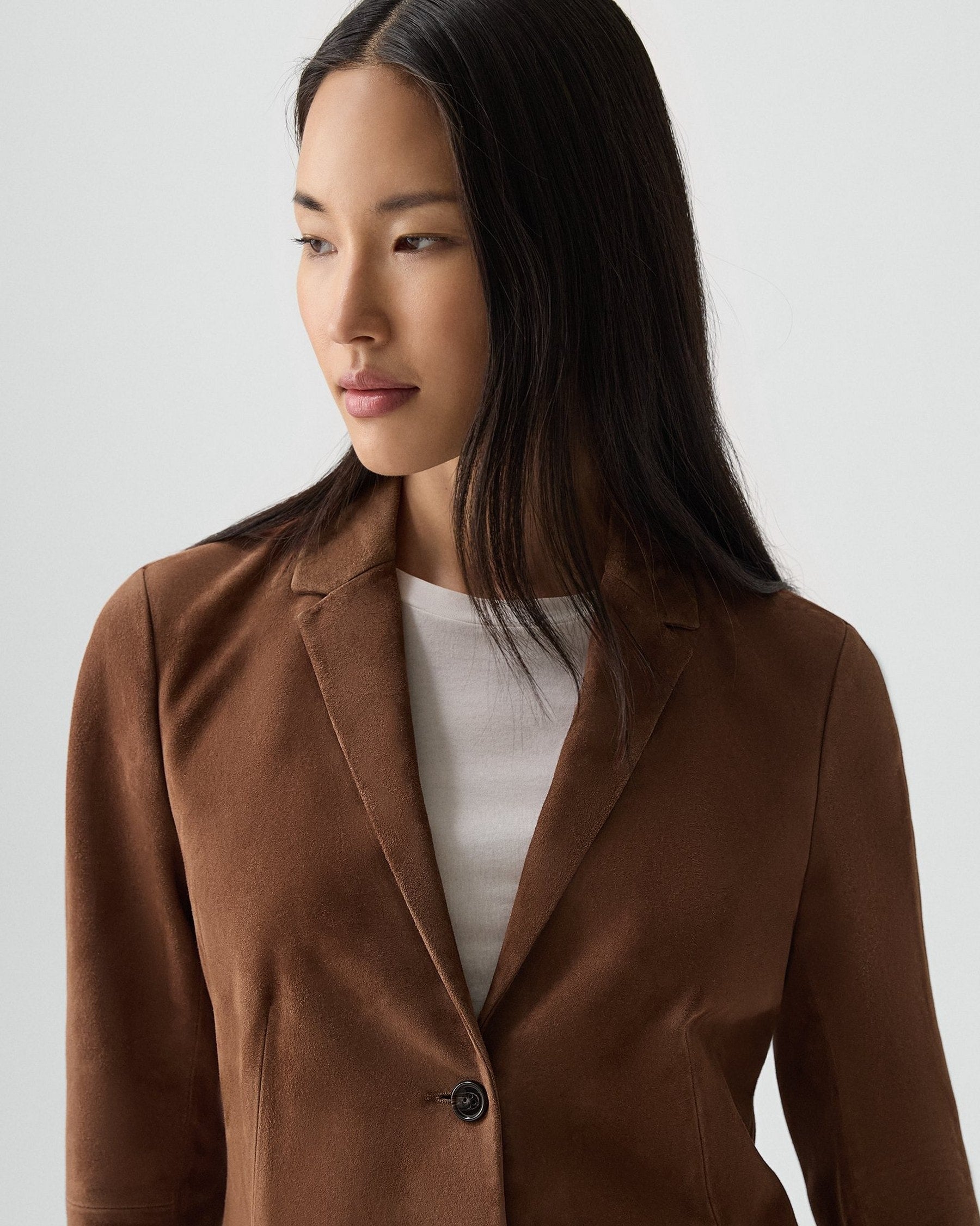 Theory Fitted Blazer in Suede - Caramel