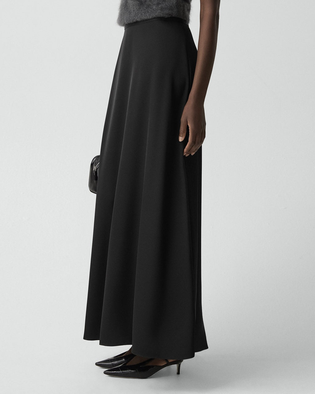 Theory A-Line Maxi Skirt in Satin - Black