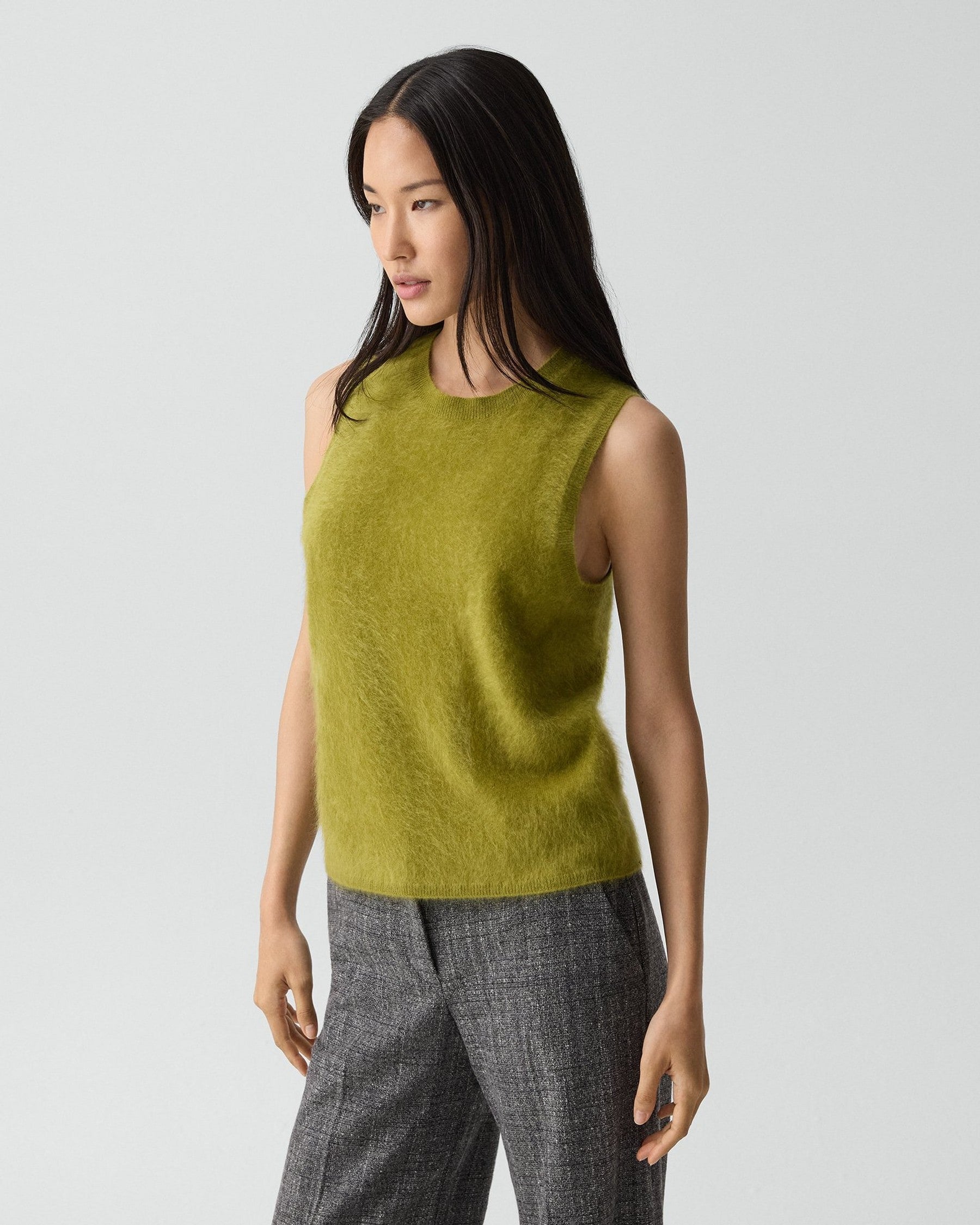 Theory Brushed Top in Airy Cashmere - Dark Pear
