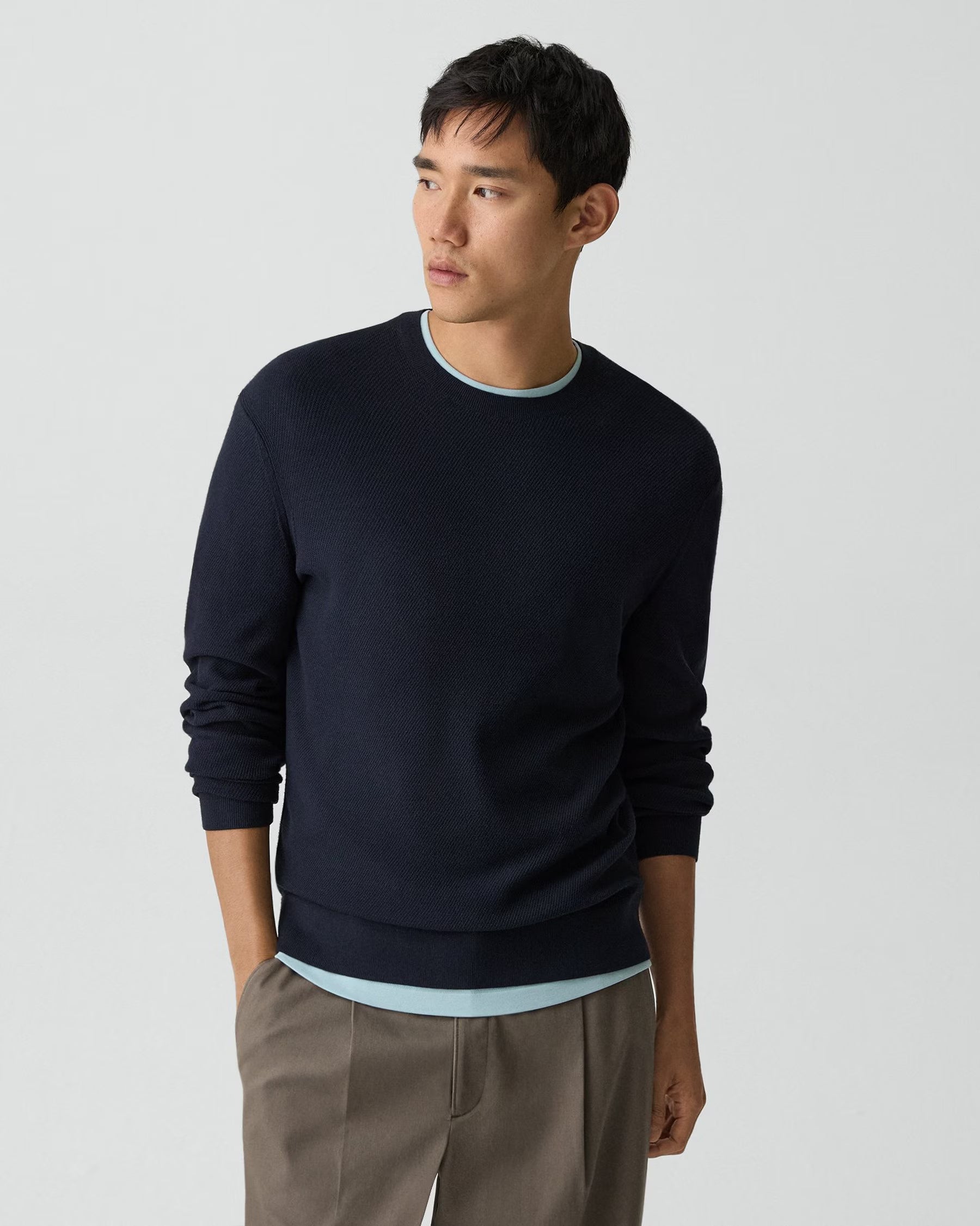 Theory Riland Crewneck Sweater in Light Bilen - Dark Eclipse