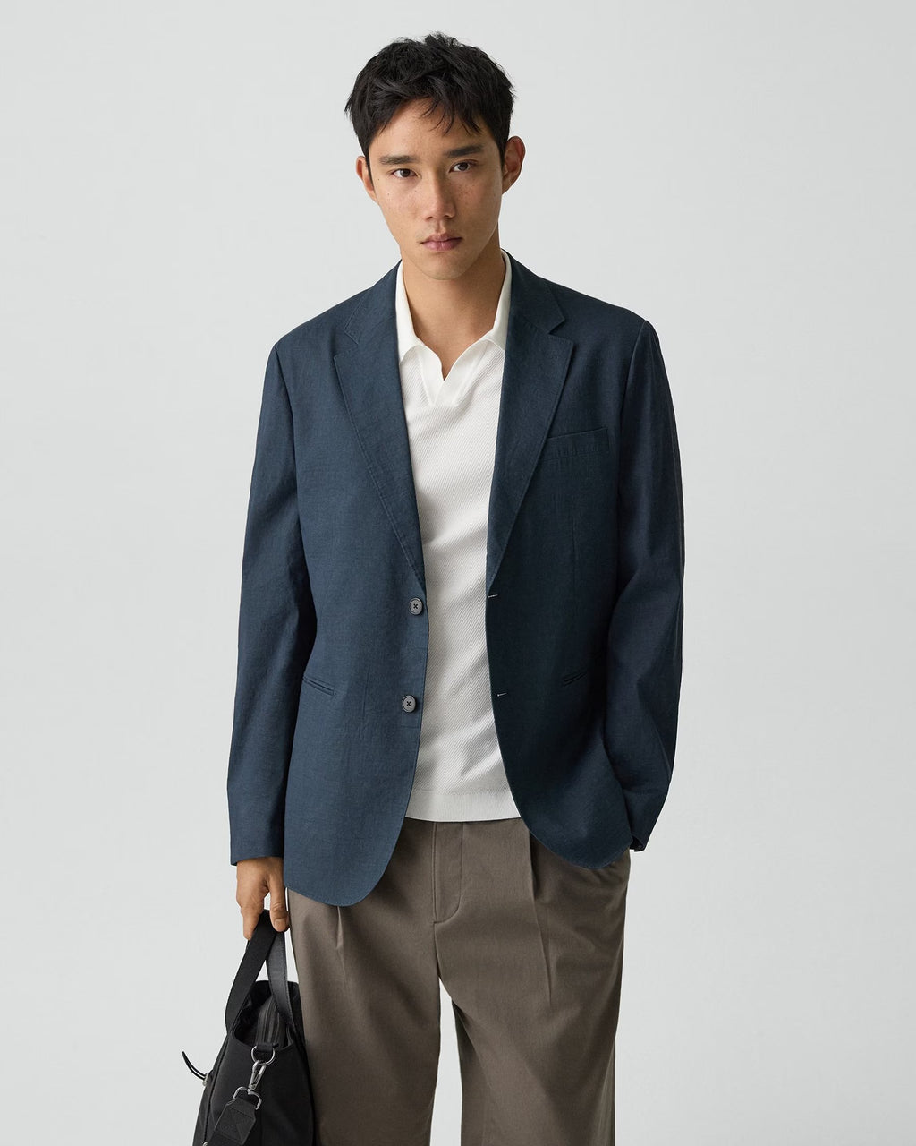 Theory Standard Blazer in Good Linen - Dark Blue Wing