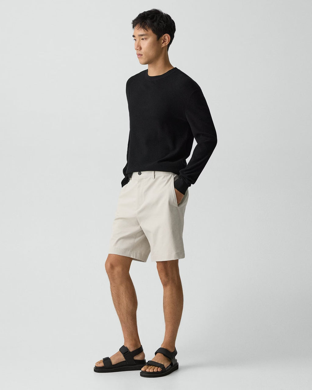 Theory Standard Chino Short in Moonsoft Cotton - Silver Cloud