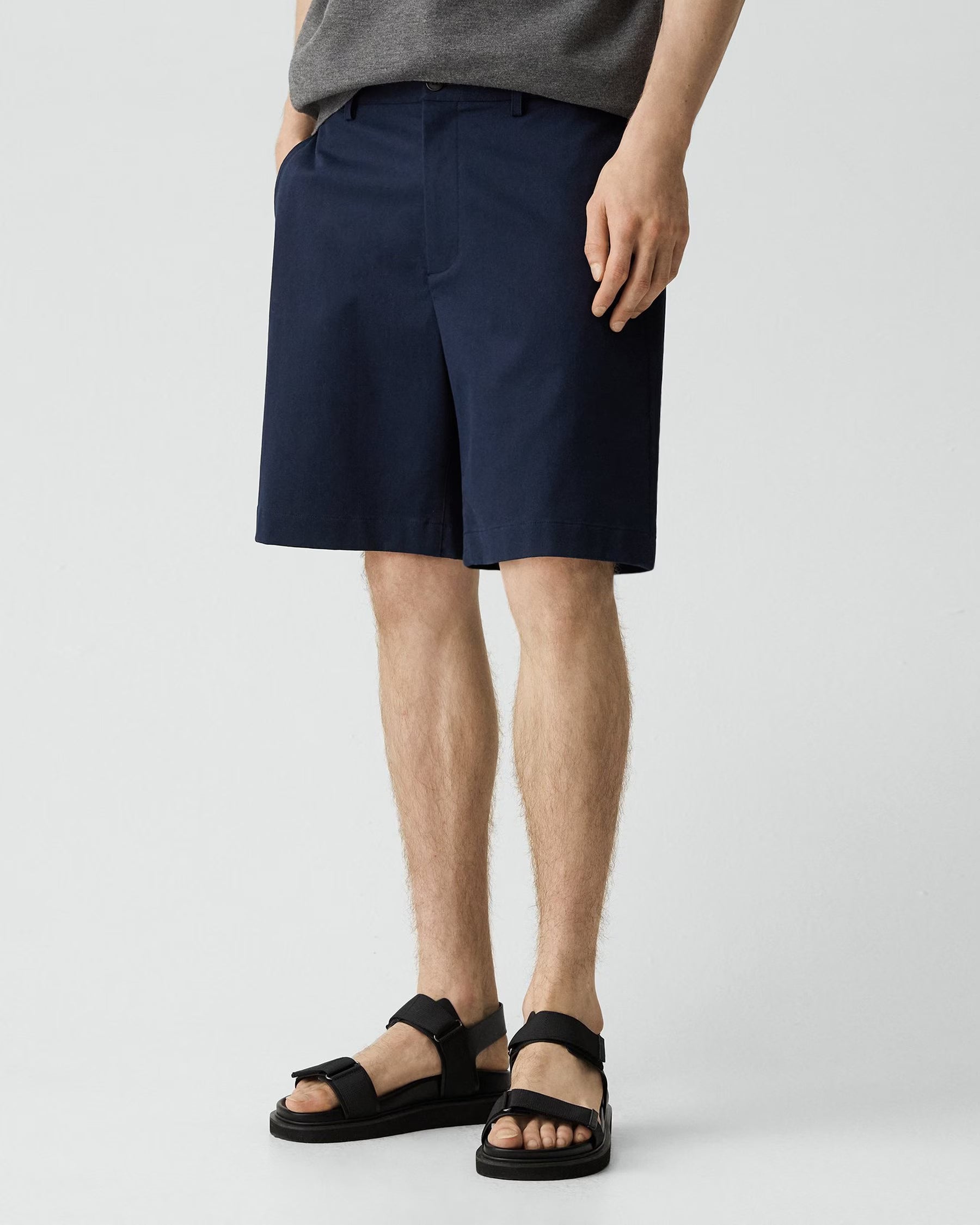 Theory Standard Chino Short in Moonsoft Cotton - Baltic
