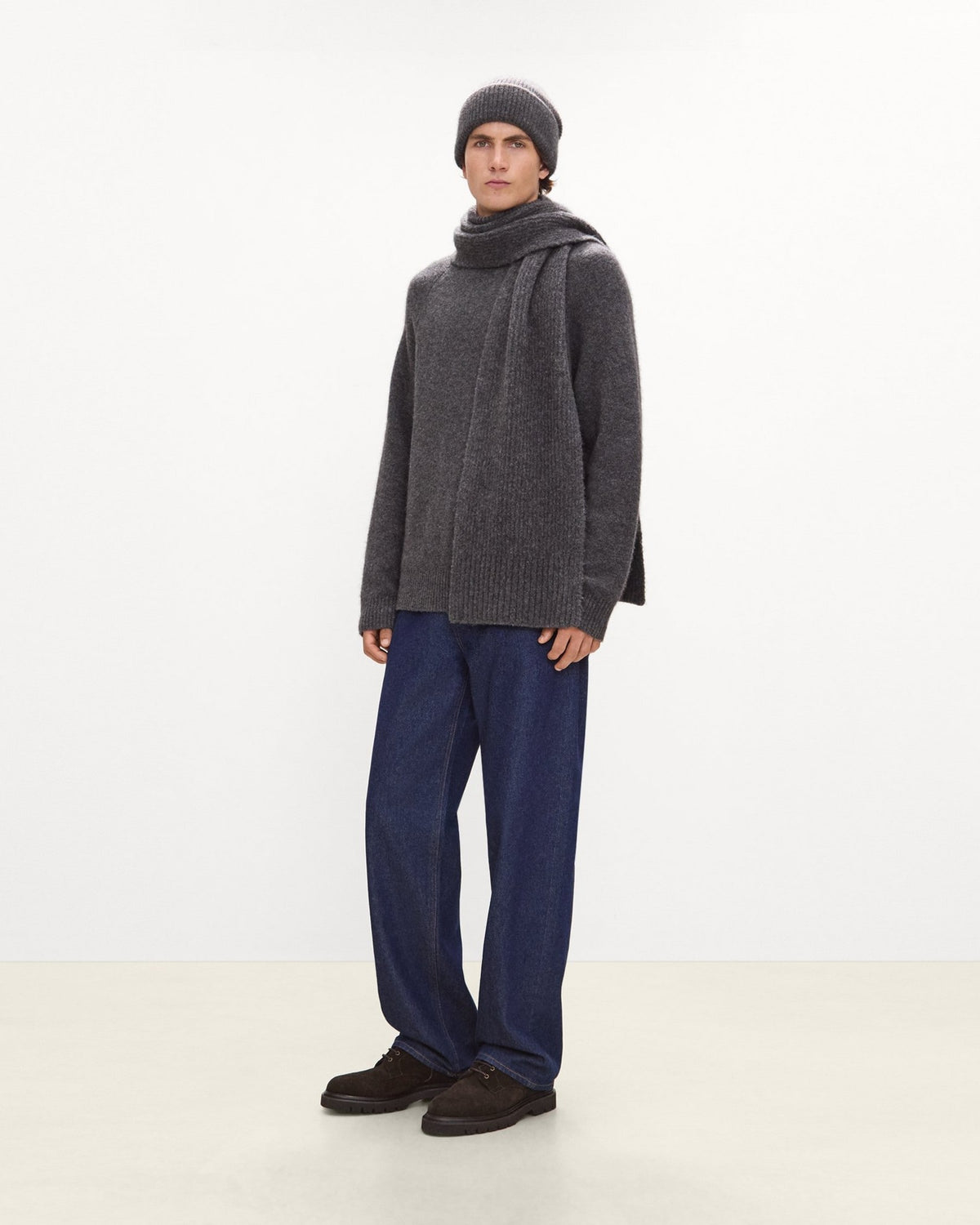 Theory Scarf in Brushed Wool-Yak - Charcoal Melange