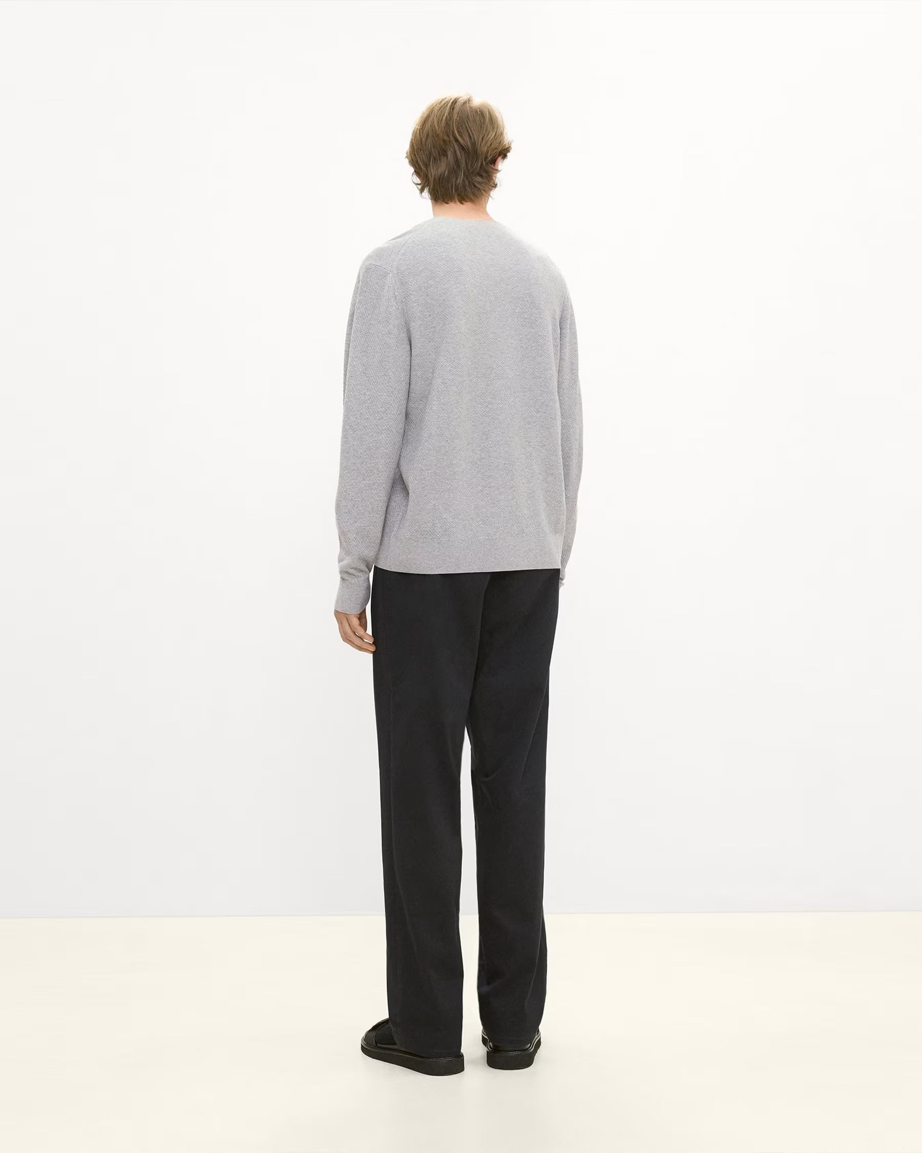Theory Riland Crewneck Sweater in Light Bilen - Light Heather Grey