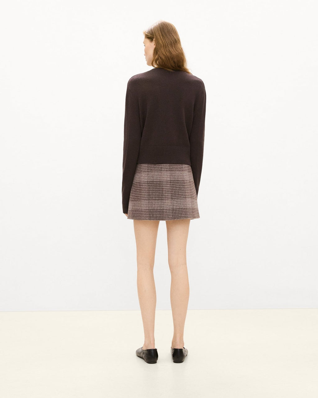 Theory Crewneck Button-Up Cardigan in Cashmere - Cacao