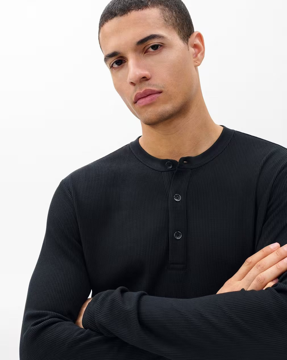 Rag & Bone Tech Waffle Henley - Black