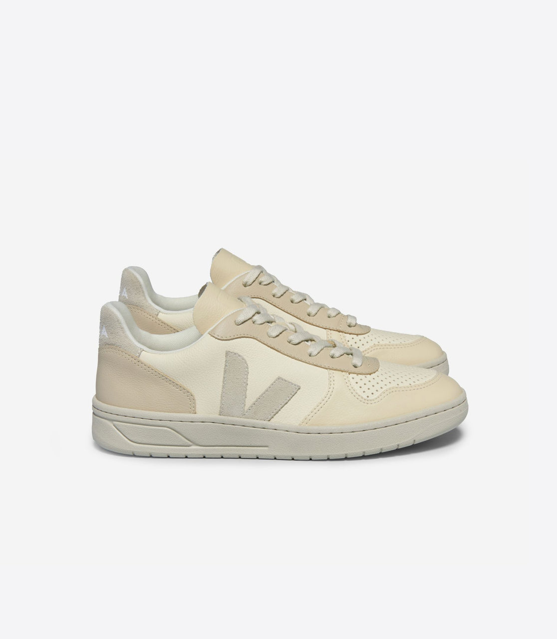 Veja V-10 MULTICO CASHEW PIERRE