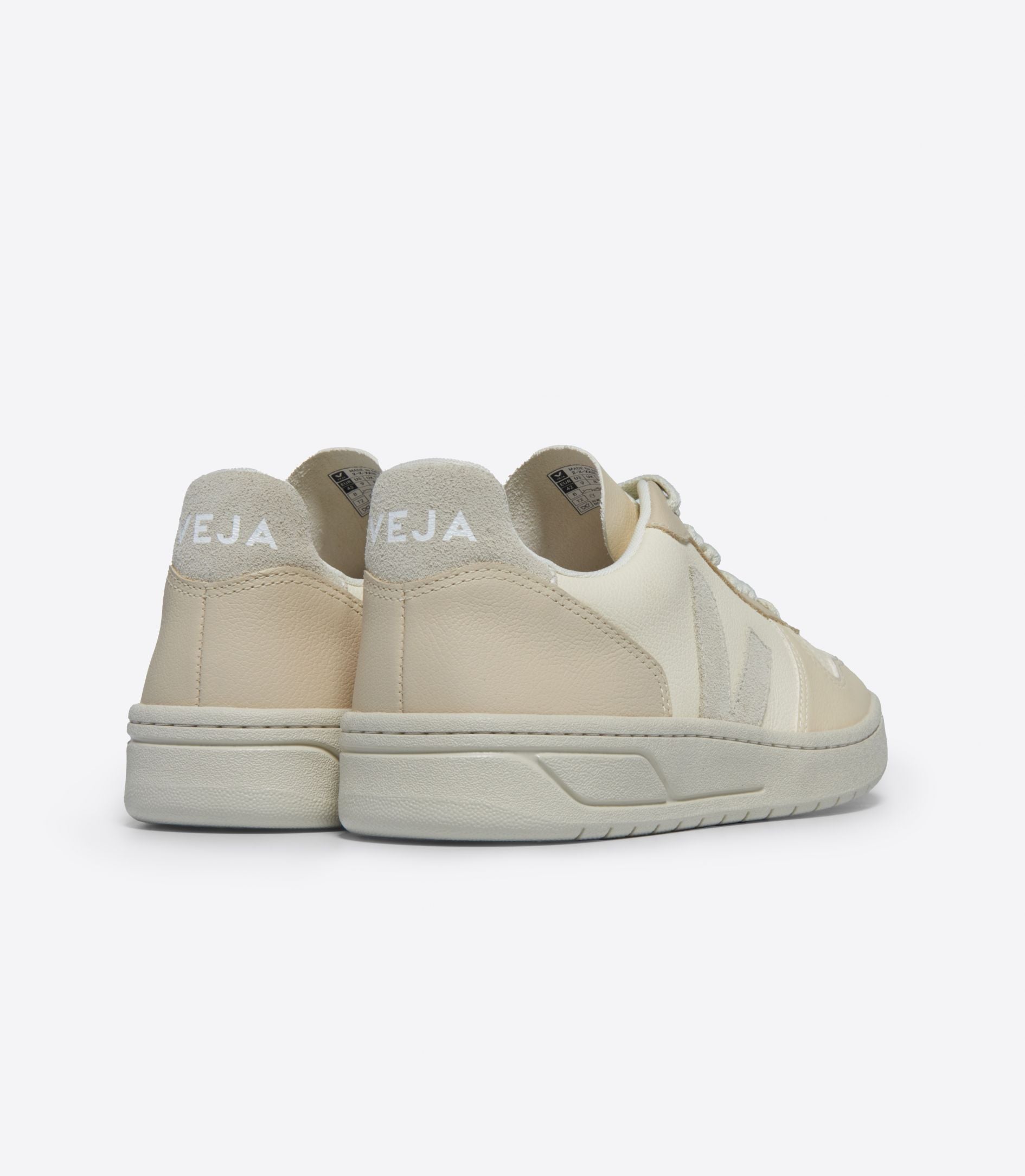 Veja V-10 MULTICO CASHEW PIERRE