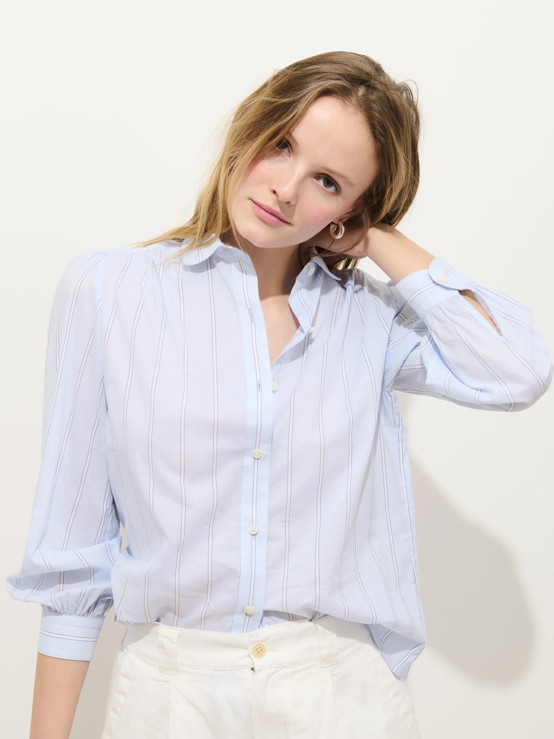 Alex Mill Hannah Striped Shirt In Cotton Voile - Blue Ground Stripe