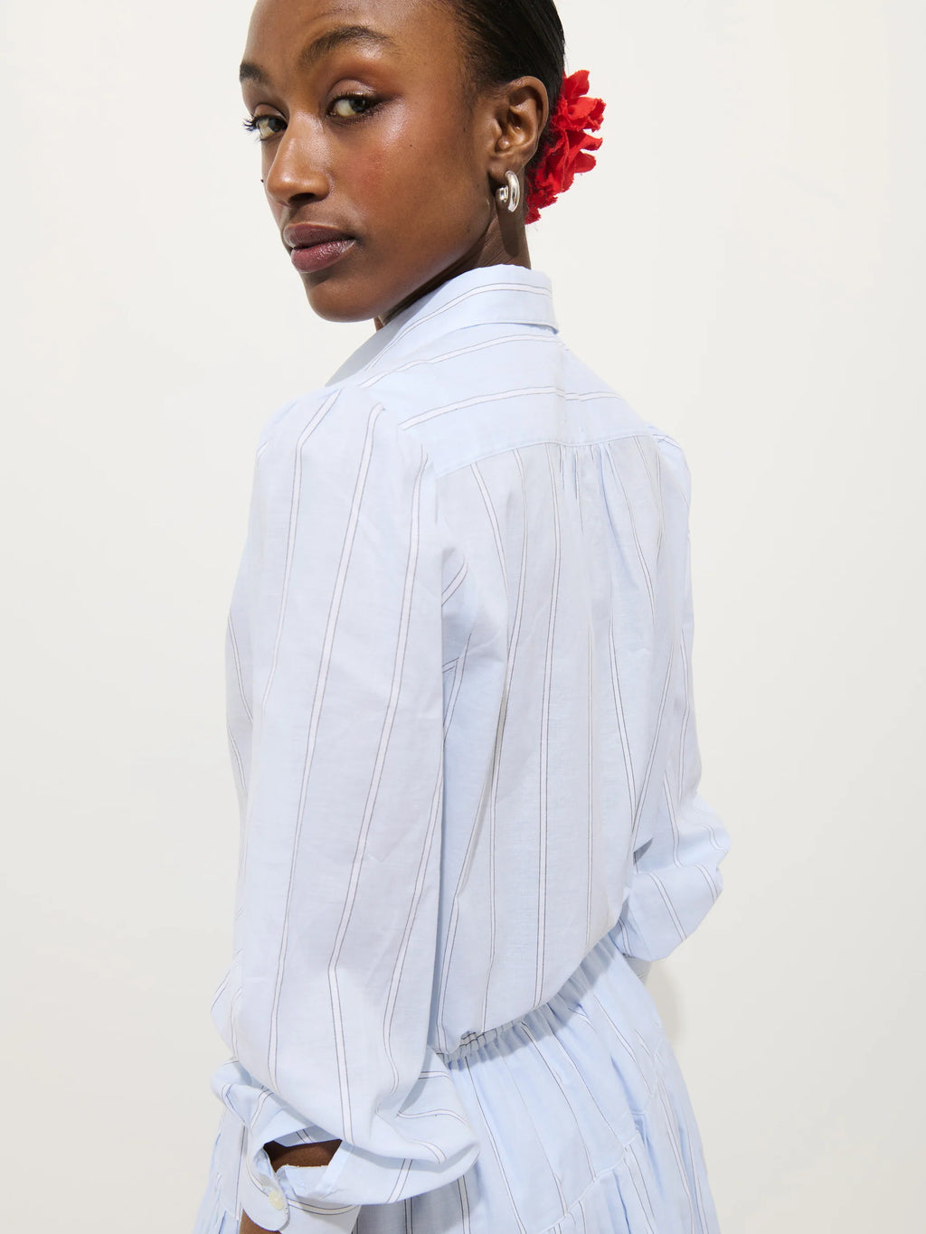 Alex Mill Hannah Striped Shirt In Cotton Voile - Blue Ground Stripe
