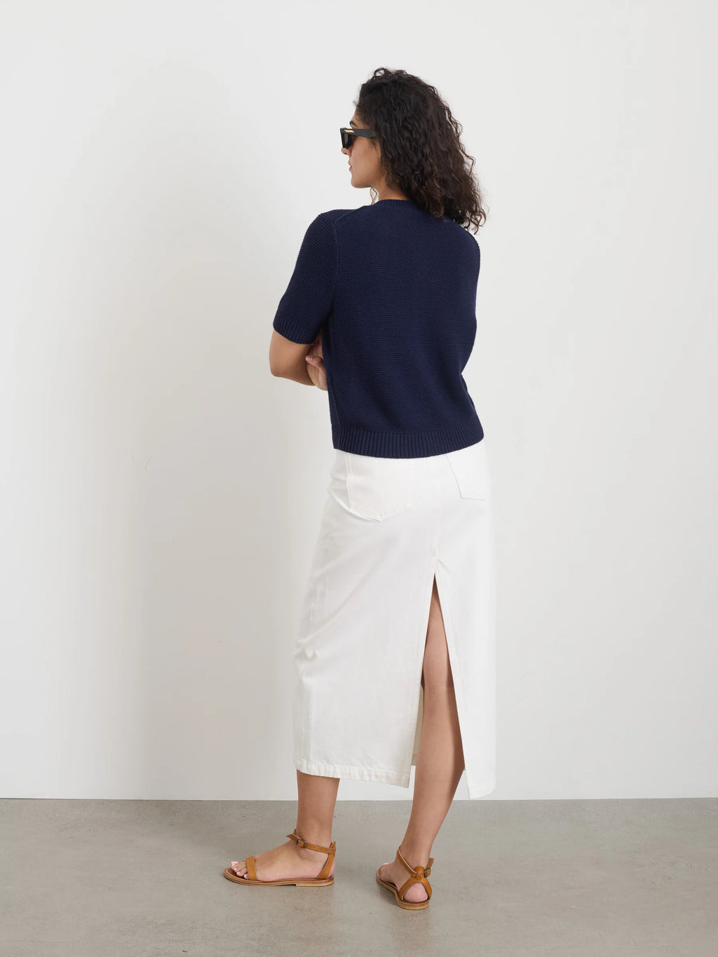 Alex Mill Elle Cardigan In Linen Cotton - Navy Night