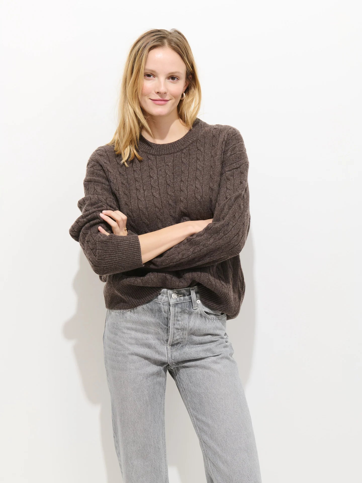 Alex Mill Katherine Cable Sweater In Wool Cotton  - Molasses