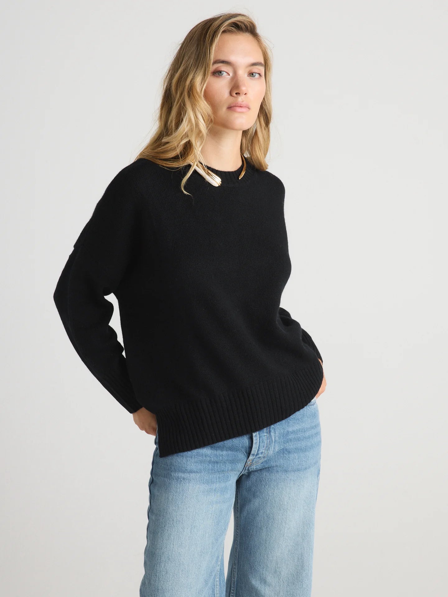 W.Cashmere Joey Oversized Sweater - Black