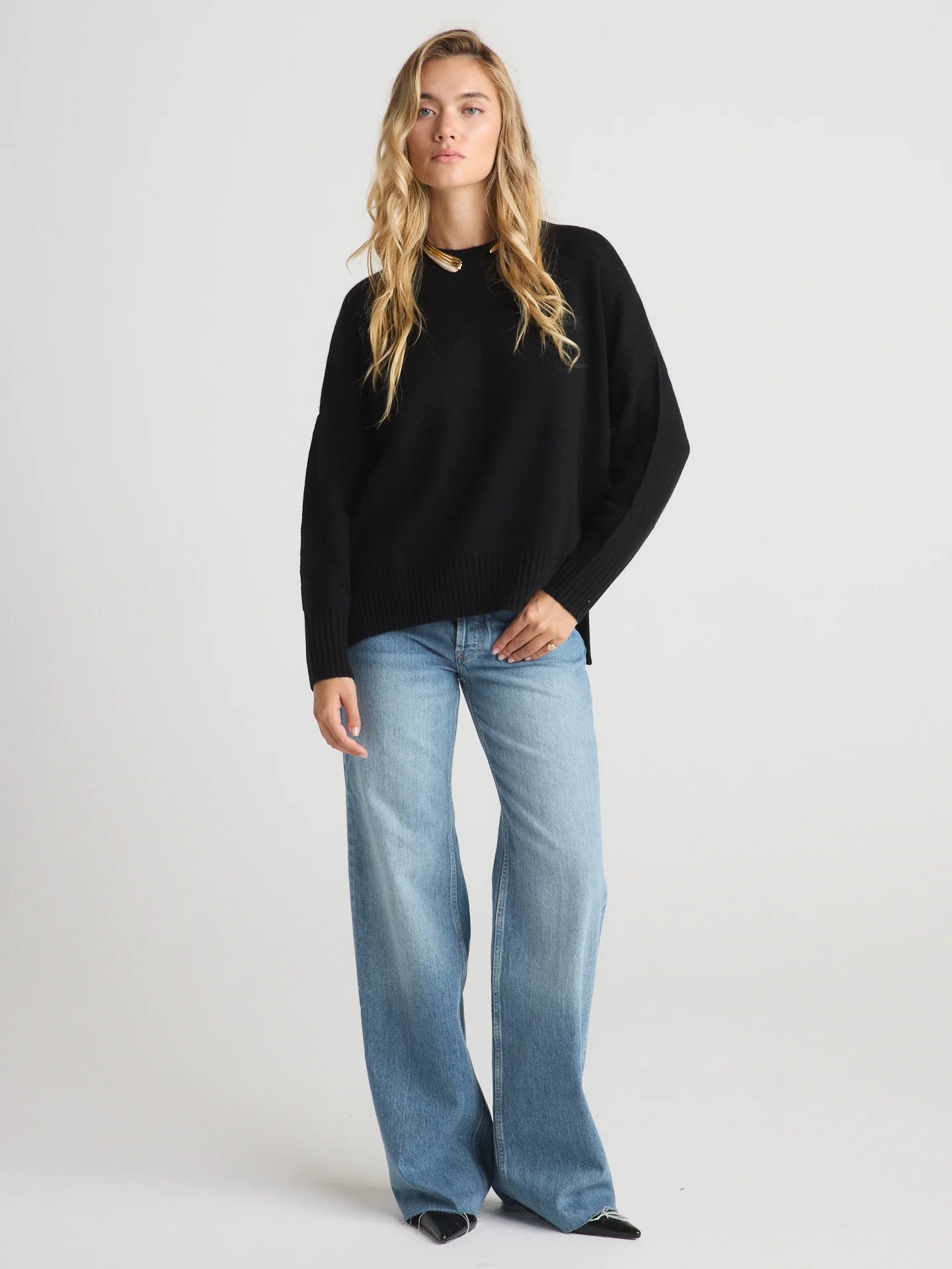 W.Cashmere Joey Oversized Sweater - Black
