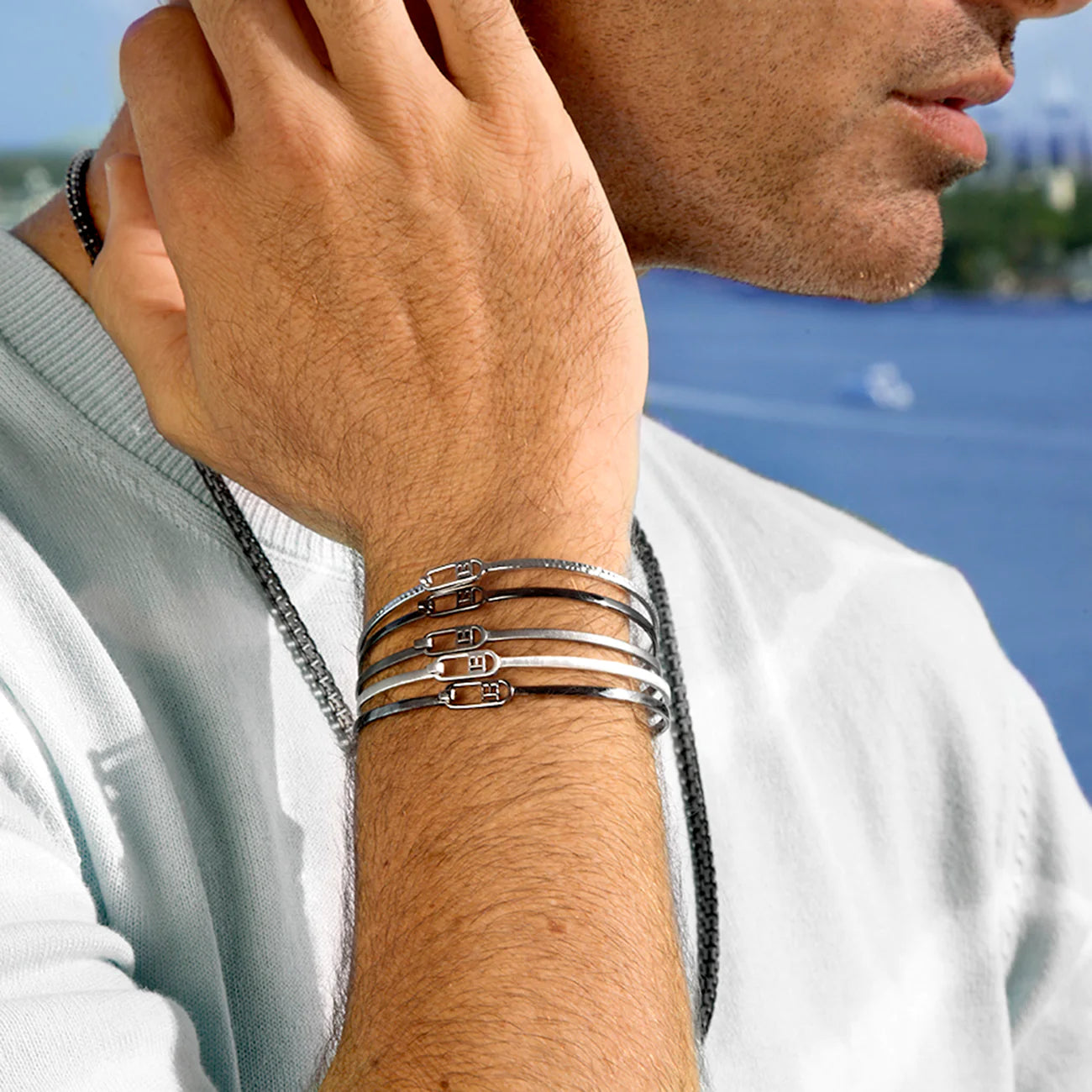 Tateossian T-bangle in Brushed Sterling Silver