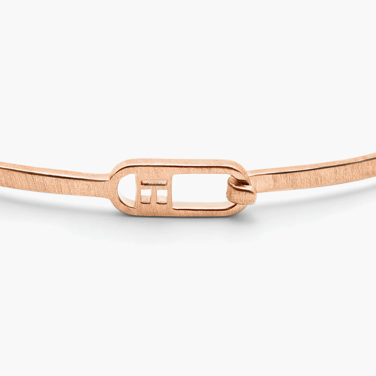 Tateossian T-bangle in Brushed 18k Rose Gold