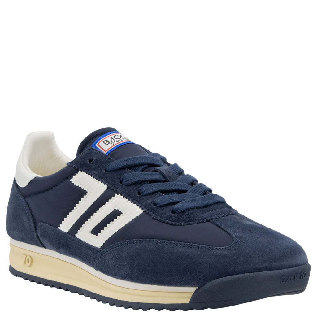 Back 70 Jogger FC 600 in Navy Milk Sneakers