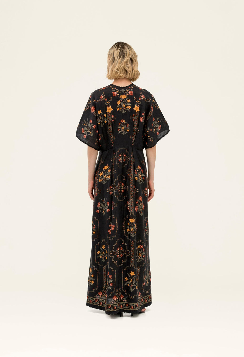 Agua by Agua Bendita Gesto Andes Kaftan
