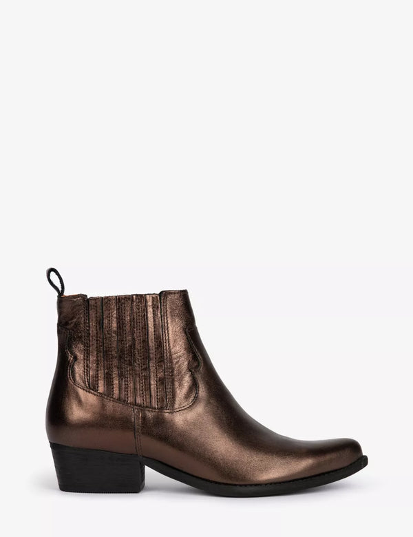 Penelope Chilvers Fronteir Metallic Leather Boot