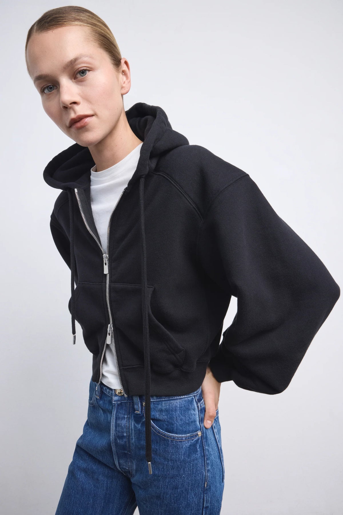Ruadh The Augustine Hoodie in Black