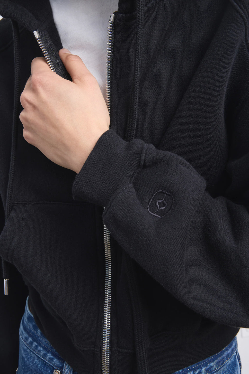 Ruadh The Augustine Hoodie in Black